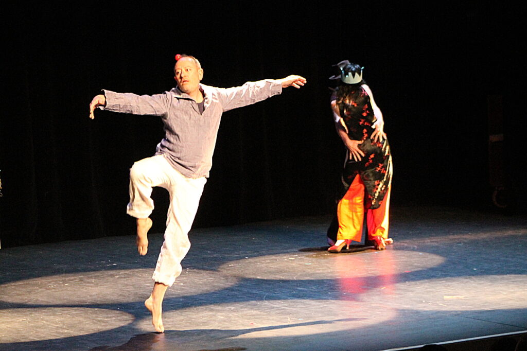 photographie spectacle le rire au corps, compagnie oiseau lyre